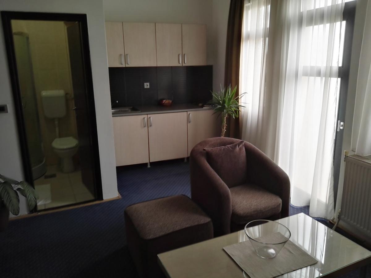 Guest House Amico Vranje Exterior foto